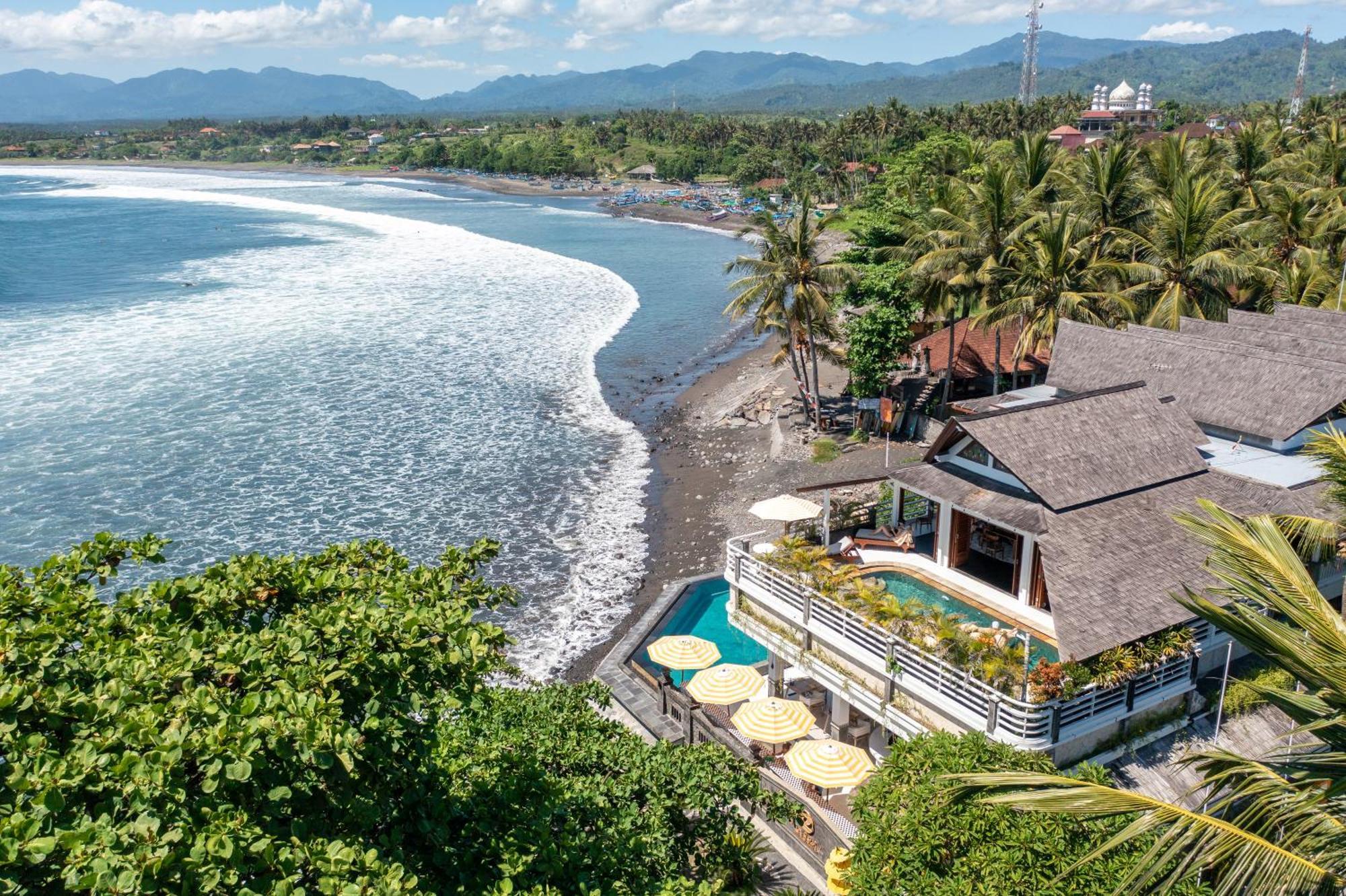 Bombora Medewi Hotel Pulukan Bagian luar foto
