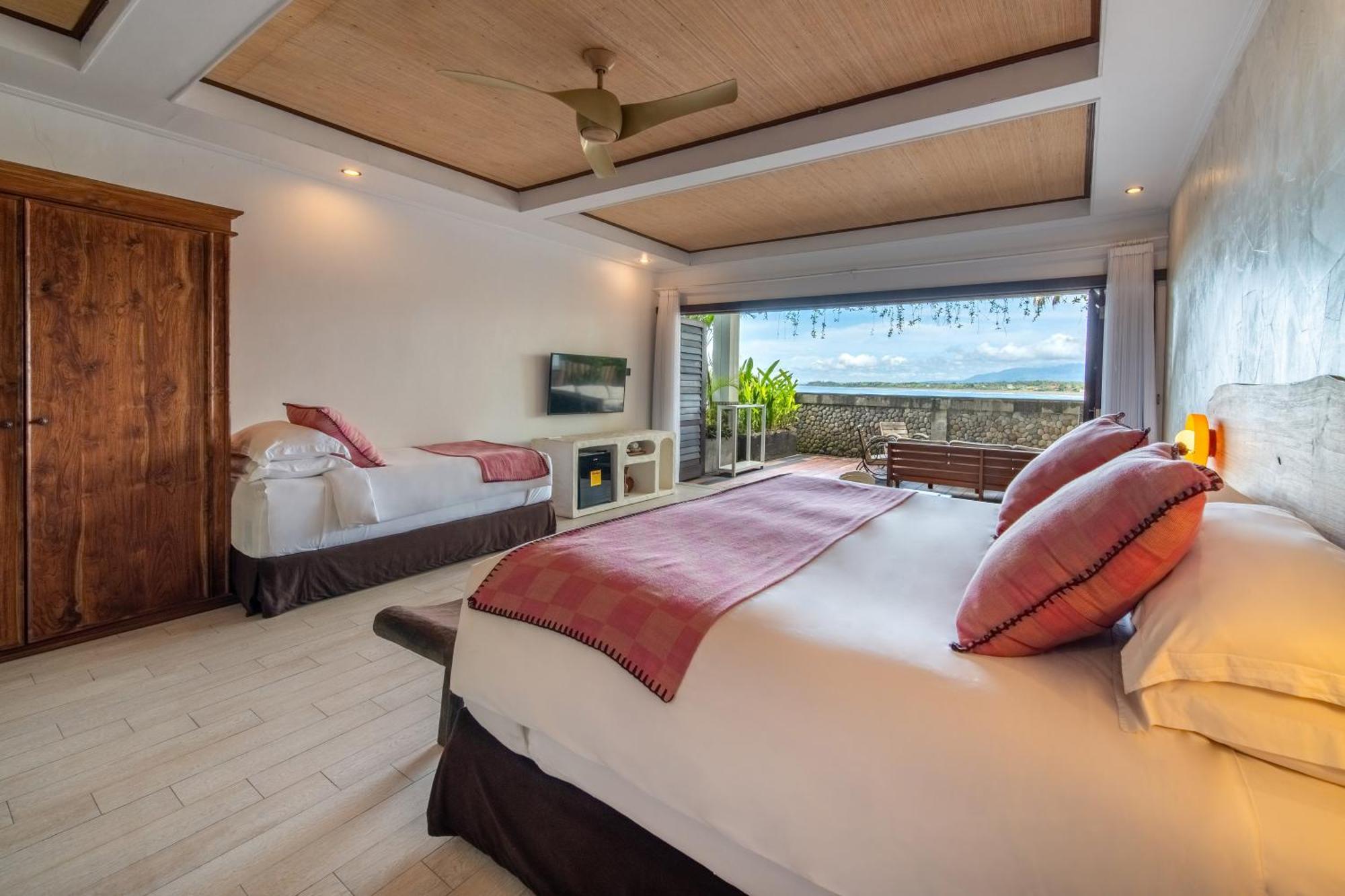 Bombora Medewi Hotel Pulukan Bagian luar foto